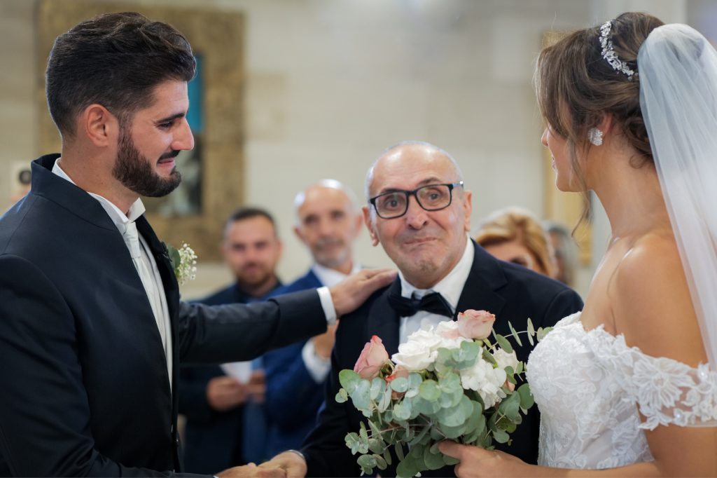 Un momento insieme all’altare – matrimonio di Cosimo e Dominga