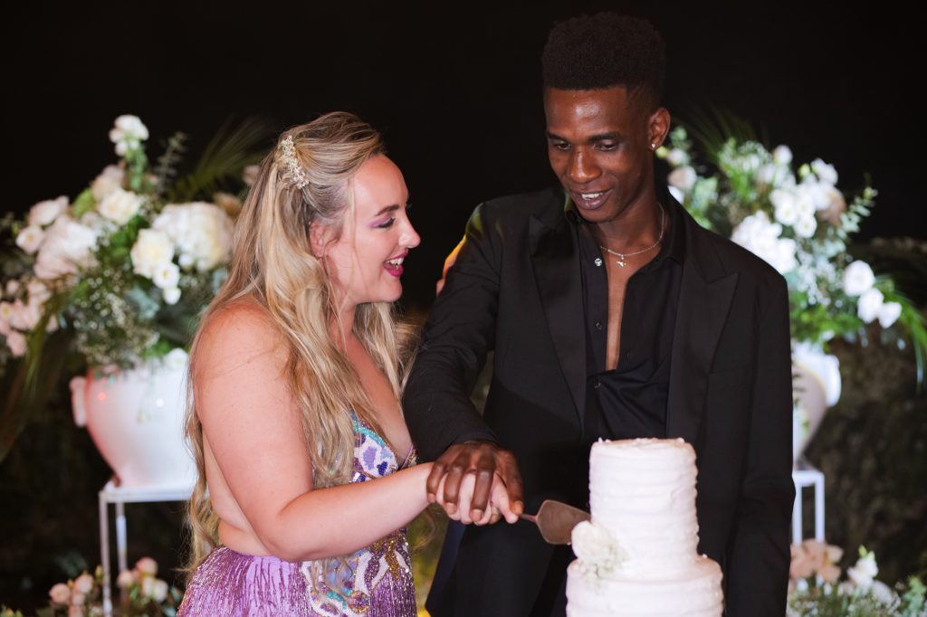 La torta e i festeggiamenti finali – Moussa e Sara