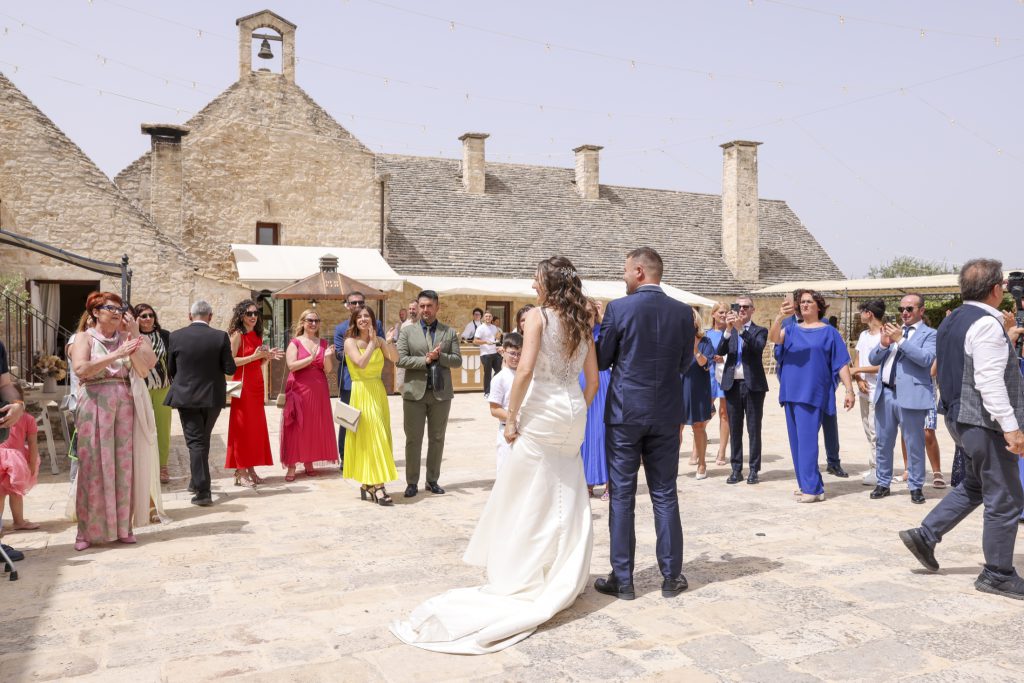 L’arrivo al ricevimento in masseria – Salvatore e Monica